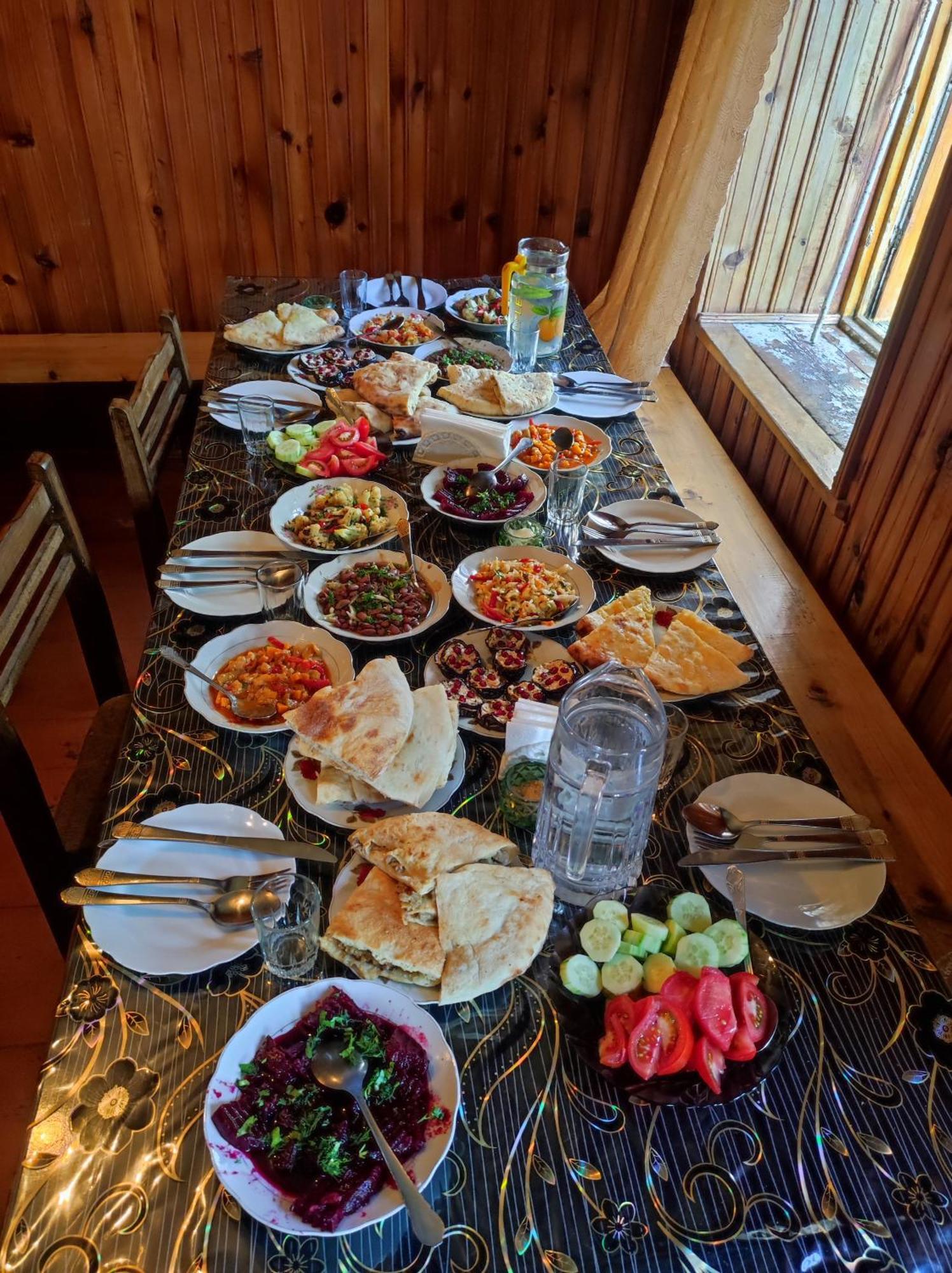 Adishi Guest House Zhora Kaldani Exteriér fotografie